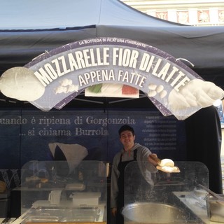 Imperia: lo street food vi aspetta a Porto Maurizio ancora oggi e domani (foto)