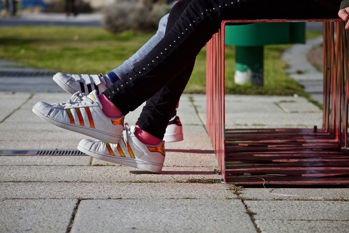 Stile, comfort e pensate per la vita reale: uno sguardo alle sneakers donna Stile, comfort e pensate per la vita reale: uno sguardo alle sneakers donna