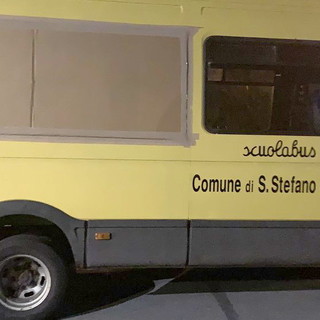 Santo Stefano al Mare: scuolabus fuori uso da due settimane, disagi per le famiglie. Il sindaco Di Placido chiarisce la situazione
