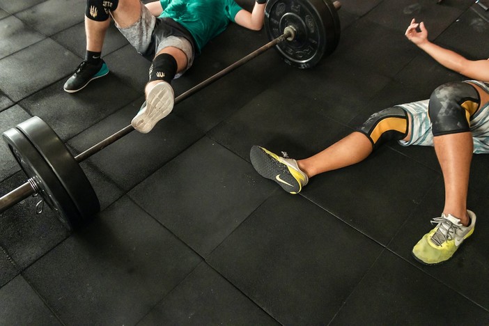 Il bodybuilding è uguale al sollevamento pesi? Il bodybuilding è uguale al sollevamento pesi?