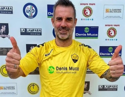 Stefano Sorrentino, ex portiere di Torino, Palermo e Chievo pronto al debutto con la maglia del Cervo FC da attaccante