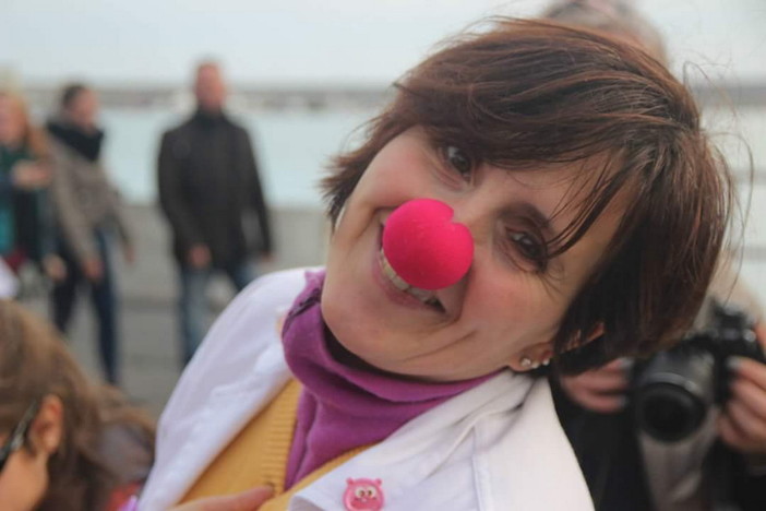 Imperia: il 22 ed il 23 giugno durante la Festa di San Giovanni saranno presenti i clown della onlus "Sorrisi in pillole" Imperia: il 22 ed il 23 giugno durante la Festa di San Giovanni saranno presenti i clown della onlus "Sorrisi in pillole"