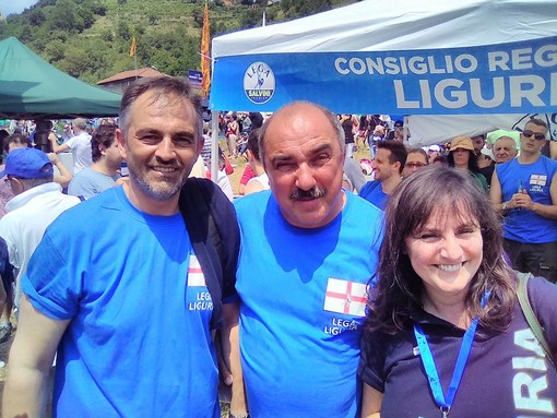 Ventimiglia: Spinosi al raduno della Lega a Pontida "Grande adesione, conferma che idee e azioni sono condivise e saranno parte del programma elettorale per il 2019" Ventimiglia: Spinosi al raduno della Lega a Pontida "Grande adesione, conferma che idee e azioni sono condivise e saranno parte del programma elettorale per il 2019"