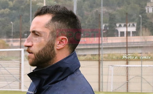 Simone Siciliano, allenatore del Taggia capolista nel campionato di Promozione