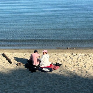 "Sanremo città dei single": celibi e nubili superano i coniugati, cambia il volto sociale della Riviera