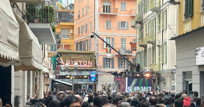 Sanremo non ha più una sola popolazione: la città cambia abitanti, ritmi e geografia a seconda delle stagioni Sanremo non ha più una sola popolazione: la città cambia abitanti, ritmi e geografia a seconda delle stagioni