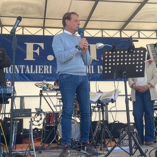 Camporosso, l'assessore Scajola incontra i frontalieri: "Tutela e supporto ai lavoratori nostra priorità" Camporosso, l'assessore Scajola incontra i frontalieri: "Tutela e supporto ai lavoratori nostra priorità"