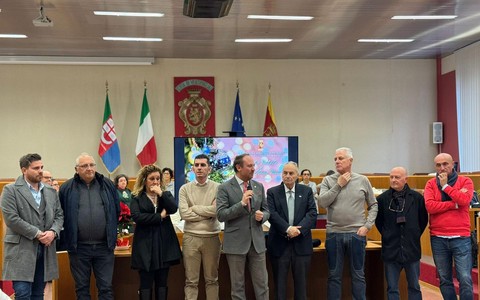 Ventimiglia, scambio di auguri in Comune. Di Muro: "Un’occasione preziosa di confronto e di ringraziamento" (Foto)
