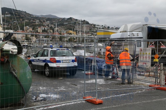 Sanremo: dopo la chiusura dei giorni scorsi i dipendenti dei 'Cantieri Navali' chiedono il mantenimento del posto di lavoro Sanremo: dopo la chiusura dei giorni scorsi i dipendenti dei 'Cantieri Navali' chiedono il mantenimento del posto di lavoro
