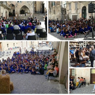 Taggia: letture e scambio libri per chiudere la festa dei 10 anni di CCR, IL VIDEO DELL'INIZIATIVA