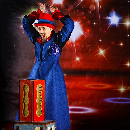 Riva Ligure: questa sera in Piazza Ughetto spettacolo interattivo del Mago Zimba