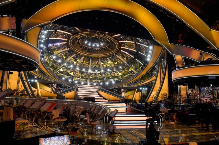 Sanremo 2023: Mengoni, Ultimo e Giorgia sul podio dei bookie, Lazza outsider. A Mara Sattei Premio Critica