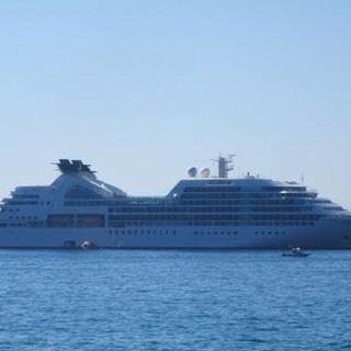 Sanremo: domani in banchina nuovo sbarco di crocieristi di lusso con la Seabourn Quest Sanremo: domani in banchina nuovo sbarco di crocieristi di lusso con la Seabourn Quest