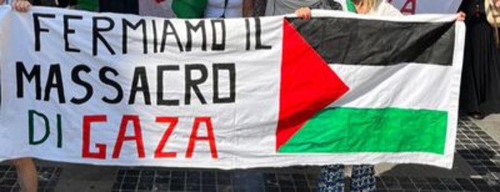 &quot;Non possiamo rimanere indifferenti&quot;, flash mob per Gaza a Bordighera e a Ventimiglia