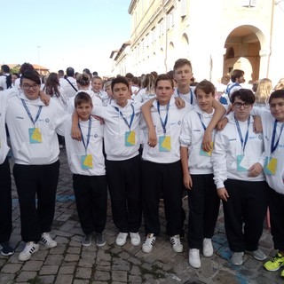 Pallamano. Nessuna vittoria, ma quattro sconfitte con onore per gli under 15 della Riviera Handball Imperia