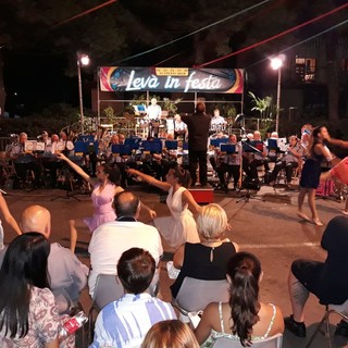 Taggia: a Levà proseguono i festeggiamenti di Sant'Isidoro, ancora tre giorni di feste e domenica la celebrazione solenne Taggia: a Levà proseguono i festeggiamenti di Sant'Isidoro, ancora tre giorni di feste e domenica la celebrazione solenne