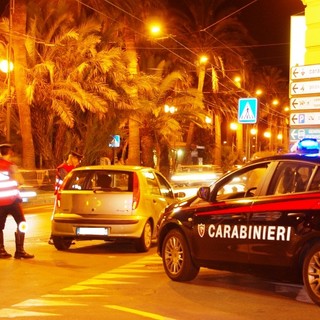 Sanremo: task force dei Carabinieri per il controllo della movida in occasione della 'notte bianca' Sanremo: task force dei Carabinieri per il controllo della movida in occasione della 'notte bianca'