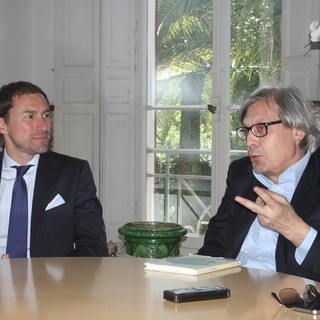 Elezioni a Bordighera: Sgarbi si presenta con Novembre, critiche per tutti e sullo scioglimento tuona "Pretendo rispetto e scuse" Elezioni a Bordighera: Sgarbi si presenta con Novembre, critiche per tutti e sullo scioglimento tuona "Pretendo rispetto e scuse"