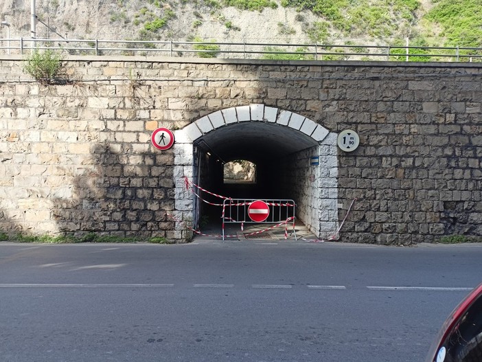 Ventimiglia, lavori urgenti: chiuso al transito veicolare il sottopasso di San Secondo (Foto)