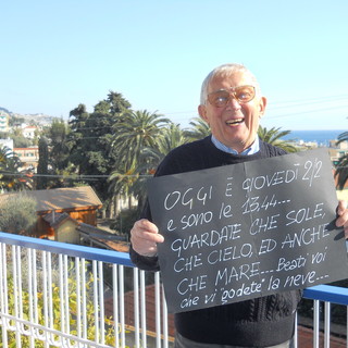 Sanremo: oggi splende il sole e Alfredo Schiavi si improvvisa pubblicitario