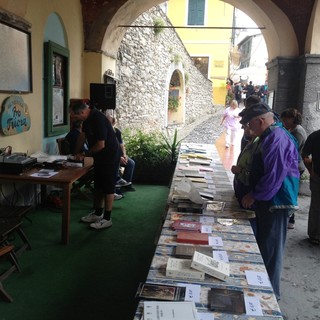 Triora: oltre 2500 persone per Strigora, grande successo per l'evento nonostante la pioggia