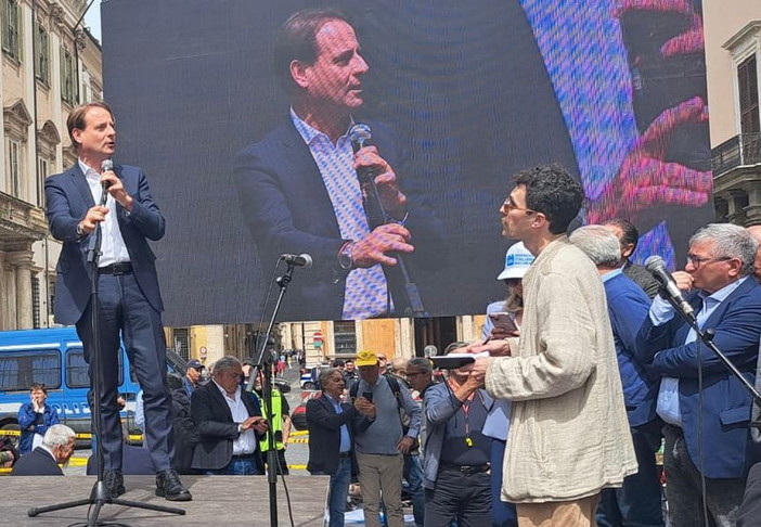 Demanio Marittimo, l'assessore Scajola a Roma per la manifestazione organizzata dalle associazioni balneari Demanio Marittimo, l'assessore Scajola a Roma per la manifestazione organizzata dalle associazioni balneari