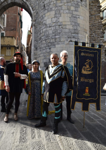 Ventimiglia: trasferta a Genova per il Sestiere Burgu per l'evento "I chiostri del tempo di Colombo"