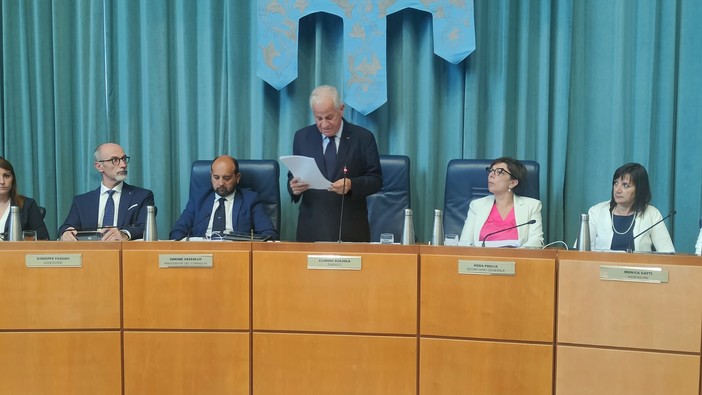 Scajola pronto a governare la città democraticamente ascoltando tutti Scajola pronto a governare la città democraticamente ascoltando tutti