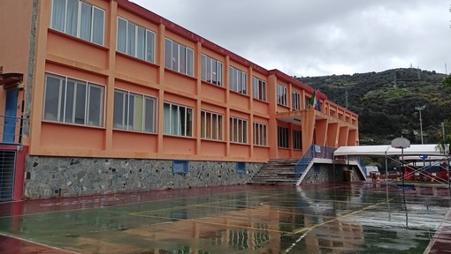 Scuole, SìAmo Camporosso: "Riscaldamenti spenti nell'orario del pranzo e del riposo pomeridiano dei bimbi"