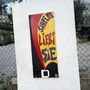 Sanremo, la "street art" per i turisti arriva in via Padre Semeria: installato un display in lingua tedesca Sanremo, la "street art" per i turisti arriva in via Padre Semeria: installato un display in lingua tedesca