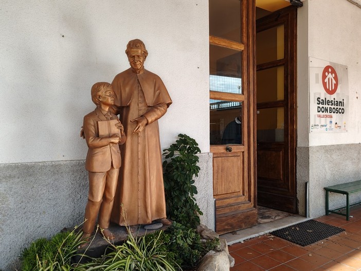Commedia dialettale e convegno degli ex allievi Don Bosco a Vallecrosia al Mare (Foto) Commedia dialettale e convegno degli ex allievi Don Bosco a Vallecrosia al Mare (Foto)