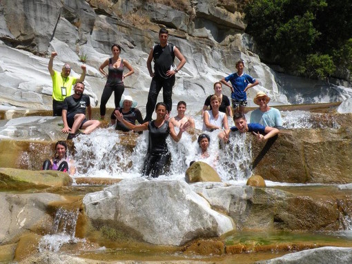 Arriva lo "Streambed Trekking", uno sport controcorrente: fare trekking all'interno del letto di un fiume