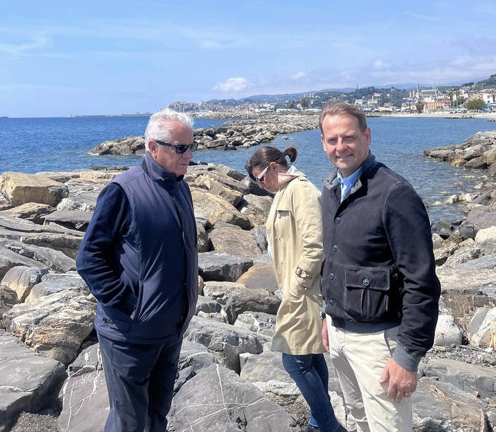 Imperia, due interventi contro l’erosione della costa, assessore regionale Marco Scajola: ”Al fianco dei comuni, per tutelare e riqualificare le nostre coste"