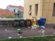 Imperia: bidoni della spazzatura e degrado a Porto Maurizio, la denuncia di una lettrice
