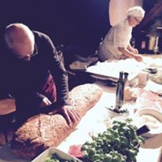 Castel Vittorio propone uno showcooking con prodotti locali a Copenaghen, per promuovere il turismo in Val Nervia Castel Vittorio propone uno showcooking con prodotti locali a Copenaghen, per promuovere il turismo in Val Nervia