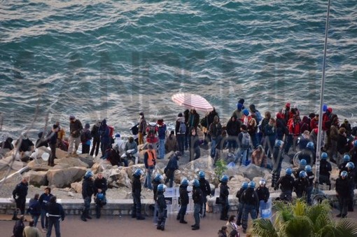 Sgombero presidio ‘No borders’: Stefano Quaranta (Sel) e Gianni Pastorino (Rete a Sinistra) contrari Sgombero presidio ‘No borders’: Stefano Quaranta (Sel) e Gianni Pastorino (Rete a Sinistra) contrari