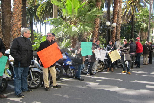 Sanremo: proteste dello Snalc oggi in Comune, intervento del nostro lettore Massimo Novero