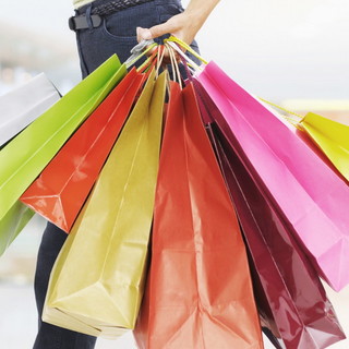 Discussione su shopping on-line e vendita al dettaglio, l'opinione del lettore Roberto Barbaruolo Discussione su shopping on-line e vendita al dettaglio, l'opinione del lettore Roberto Barbaruolo