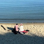 "Sanremo città dei single": celibi e nubili superano i coniugati, cambia il volto sociale della Riviera