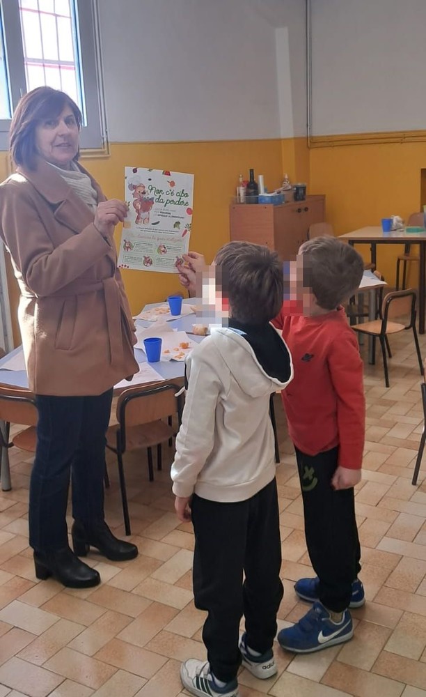 Giornata nazionale dello spreco alimentare, Vallecrosia insegna agli studenti le buone abitudini per ridurlo (Foto) Giornata nazionale dello spreco alimentare, Vallecrosia insegna agli studenti le buone abitudini per ridurlo (Foto)