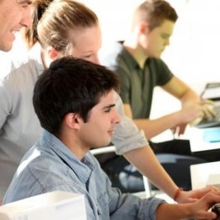 Bordighera: 5 studenti provenienti dall’istituto Colombo di Sanremo svolgeranno un tirocinio negli uffici del Comune