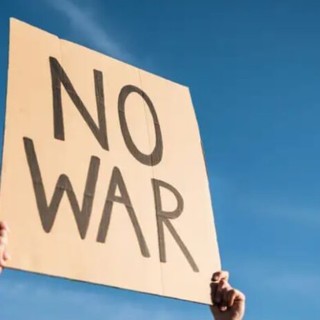 Ventimiglia: "Fermiamo la follia di tutte le guerre', presidio sabato prossimo della CGIL Imperia e della Scuola di Pace