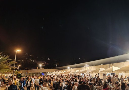 Torna "Sapori alla Marina": tre sere di gusto al Porto Cala del Forte di Ventimiglia Torna "Sapori alla Marina": tre sere di gusto al Porto Cala del Forte di Ventimiglia