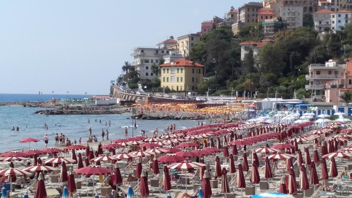 Imperia: un passo in avanti per la presentazione del piano dei lidi. A breve la consegna delle indagini preliminari dei tecnici Imperia: un passo in avanti per la presentazione del piano dei lidi. A breve la consegna delle indagini preliminari dei tecnici