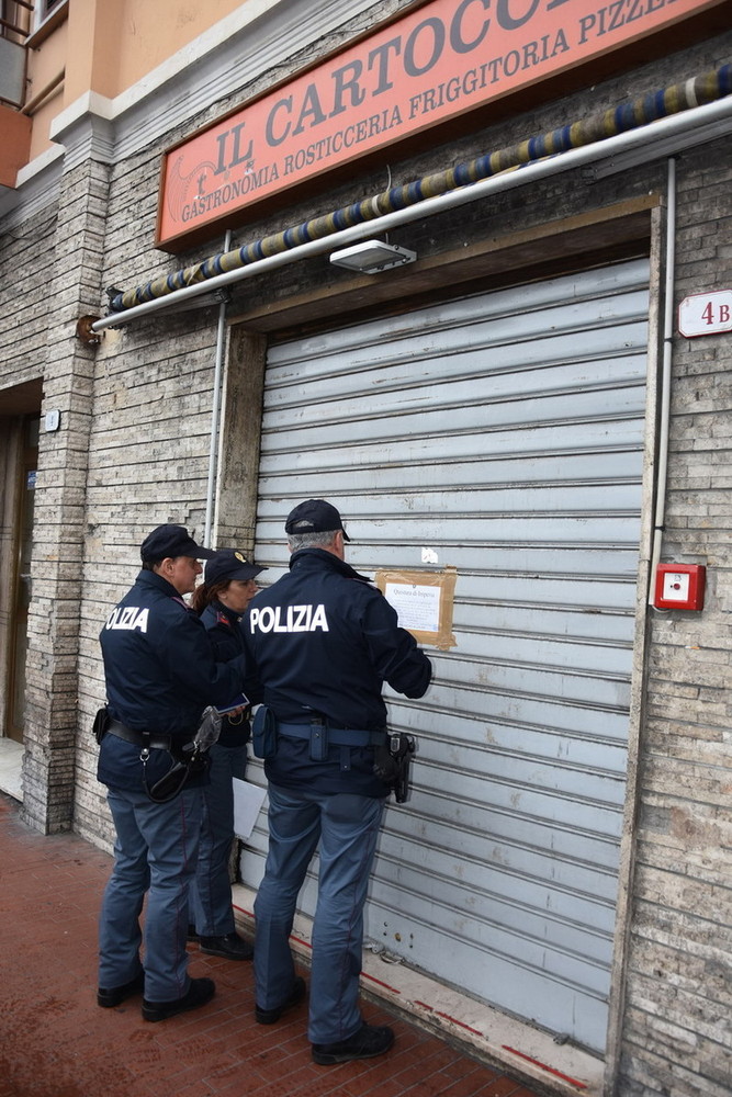 Ventimiglia: la Lega della città di confine ringrazia il Questore per la chiusura di un locale in via Tenda Ventimiglia: la Lega della città di confine ringrazia il Questore per la chiusura di un locale in via Tenda