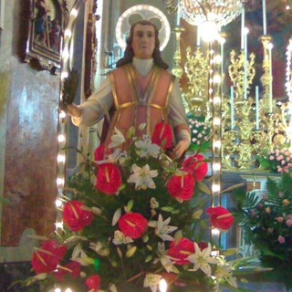 Carpasio: venerdì il Vescovo tornerà per Sant'Antonino Martire, sarà dato il sacramento della Cresima a tre bambini Carpasio: venerdì il Vescovo tornerà per Sant'Antonino Martire, sarà dato il sacramento della Cresima a tre bambini