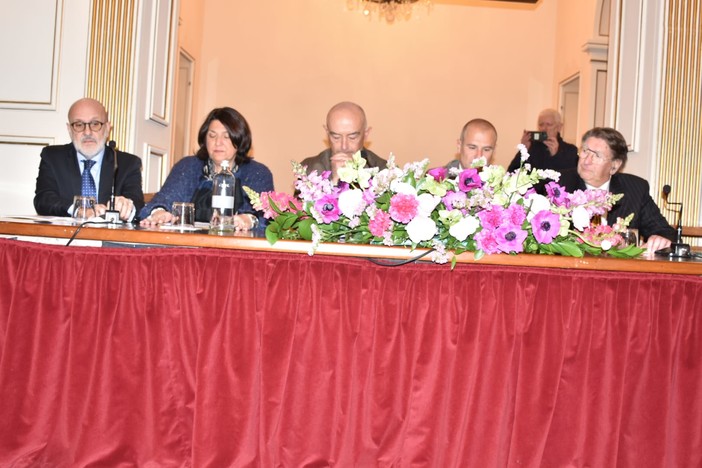 Sanremoinfiore 2025, un evento da 400mila euro. Boom di richieste e analisi turistica con TIM: "Evento di portata europea" Sanremoinfiore 2025, un evento da 400mila euro. Boom di richieste e analisi turistica con TIM: "Evento di portata europea"