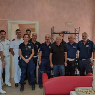 Santo Stefano al Mare: nuova sede per la Polizia Municipale e tre sequestri nell'ambito del progetto 'spiagge sicure' (Foto)