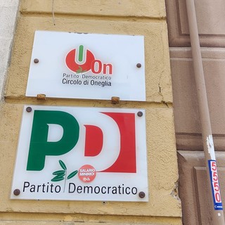 Il PD di Imperia contro la visita di Roberto Vannacci: "Le sue posizioni sono distanti dai valori della Costituzione e dell'antifascismo"