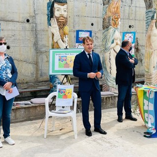 San Lorenzo al Mare: l’assessore regionale Marco Scajola premia gli studenti della Scuola Secondaria
